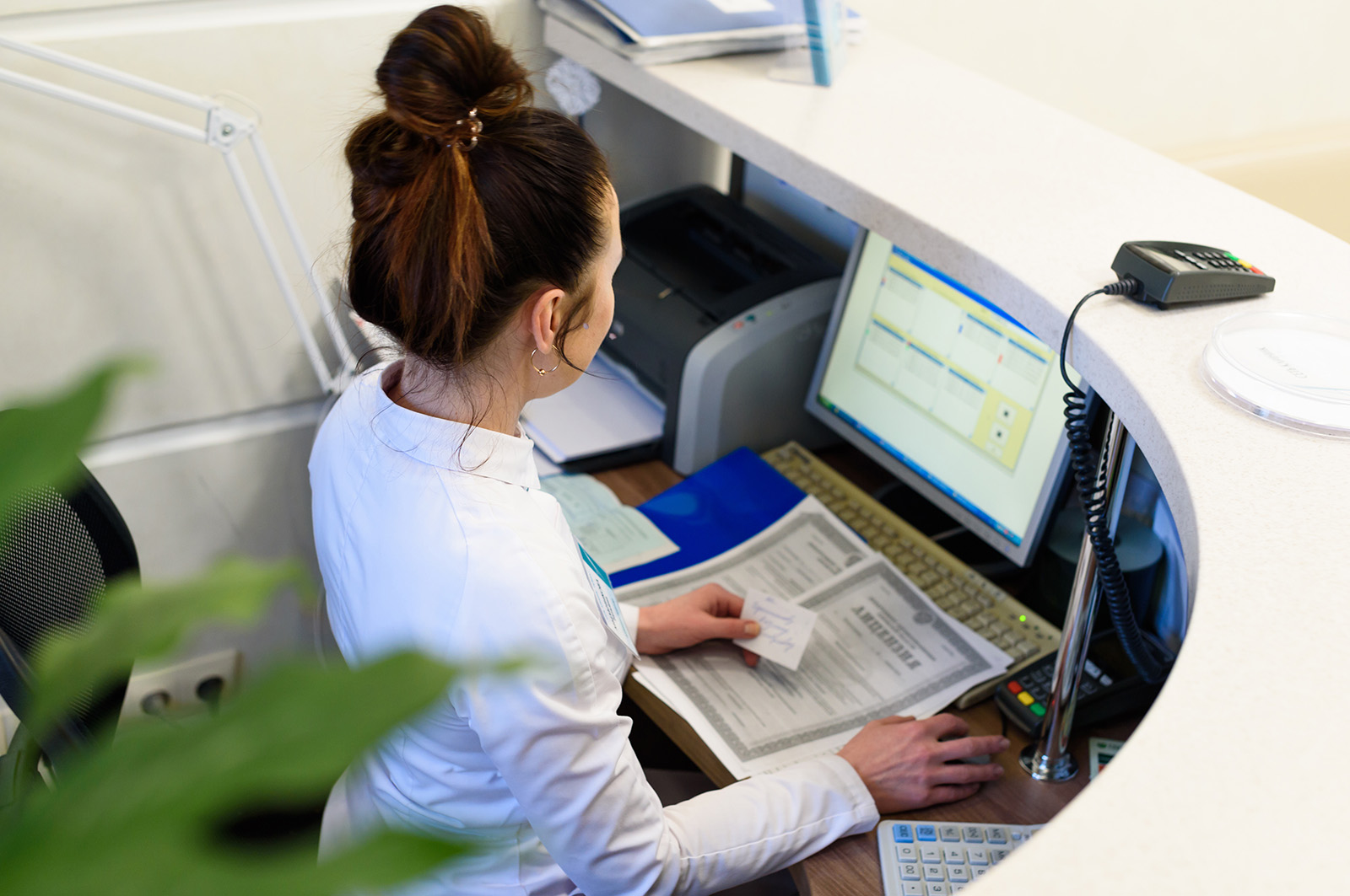 Dental Implants Dentist in Boro Park